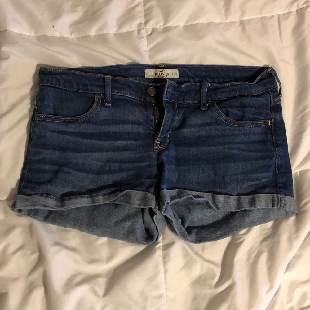 Size 11 Hollister shorts